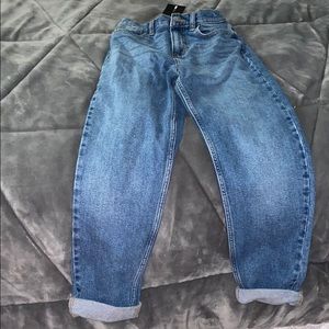 Mom styled Fashion Nova jeans !